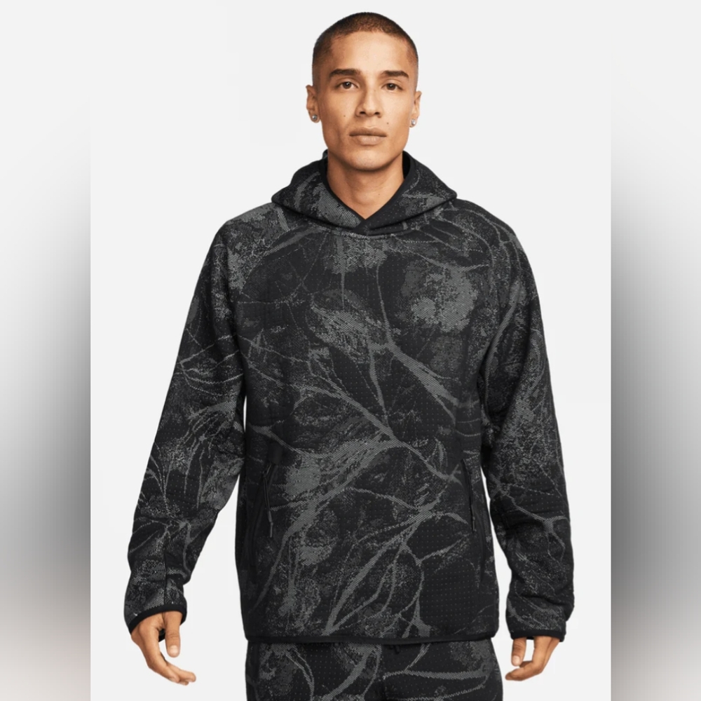 NIKE, THERMA-FIT ADV TECH PACK Engineered Floral Hoodie, Size Medium.